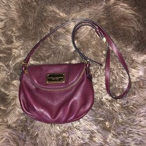 Crossbody handbag